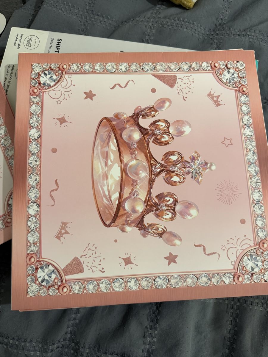 Main image 3