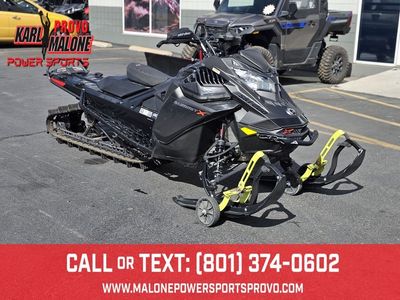 2022 SKI-DOO Summit X with Expert Package 154 850