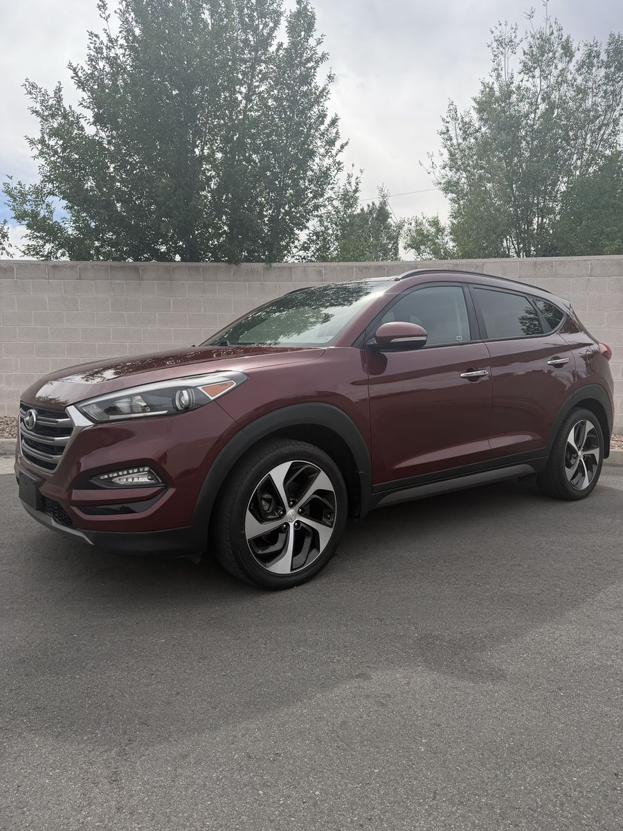 2016 HYUNDAI TUCSON Limited I4