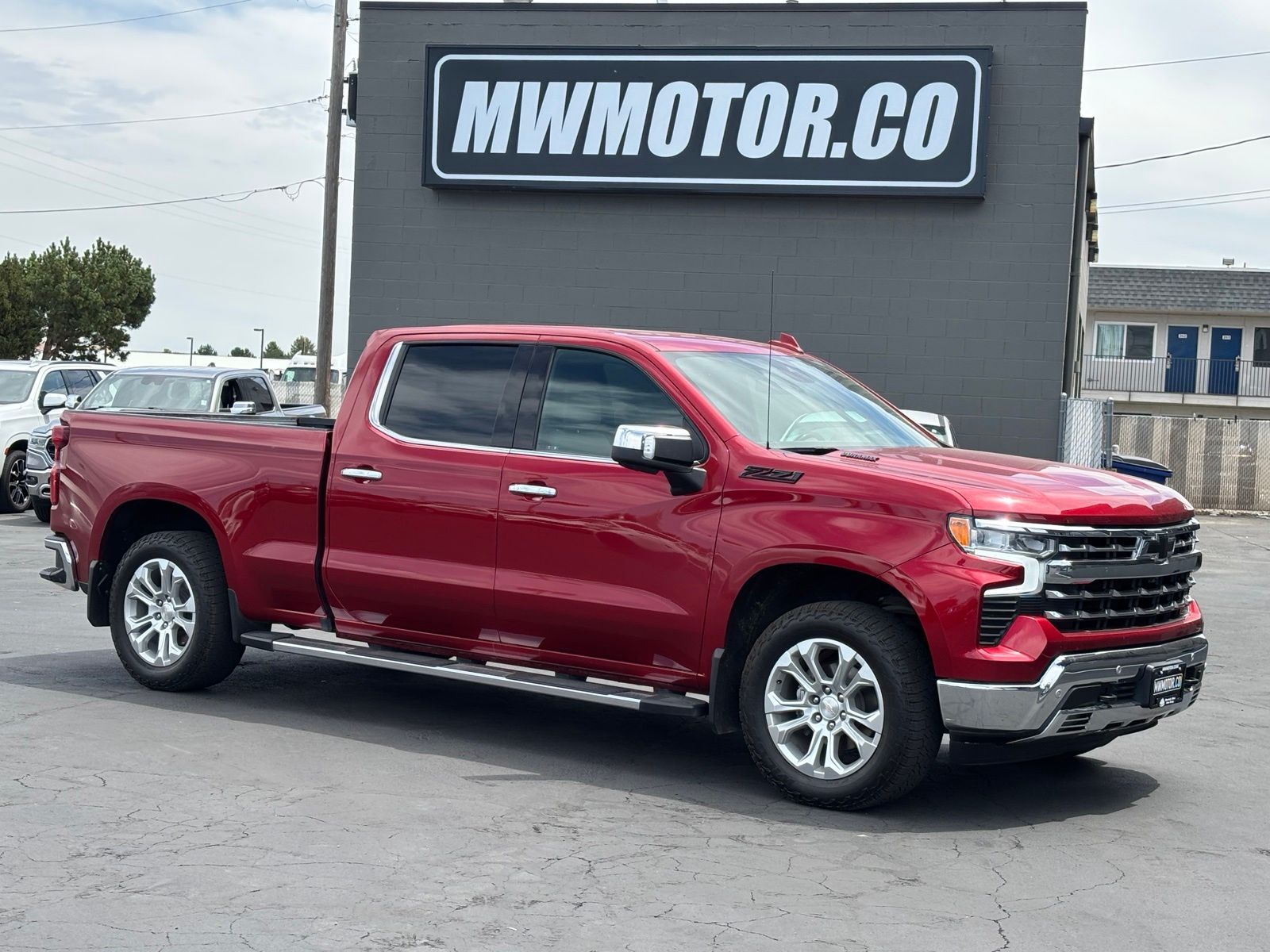 2024 Chevrolet Silverado 1500 LTZ
