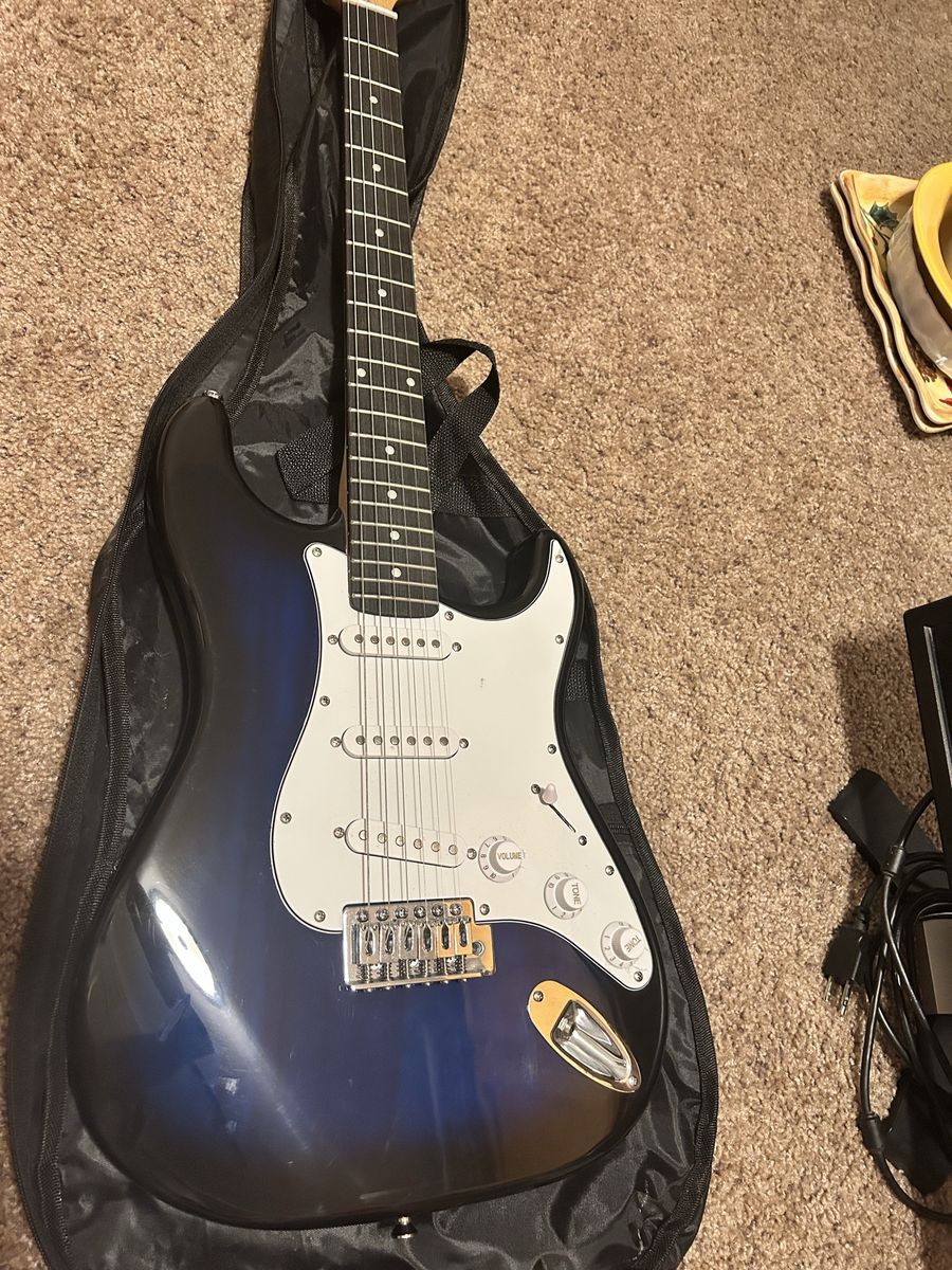 Zeny Electric Guitar Blue Sunburst Strat-style with Gig Bag