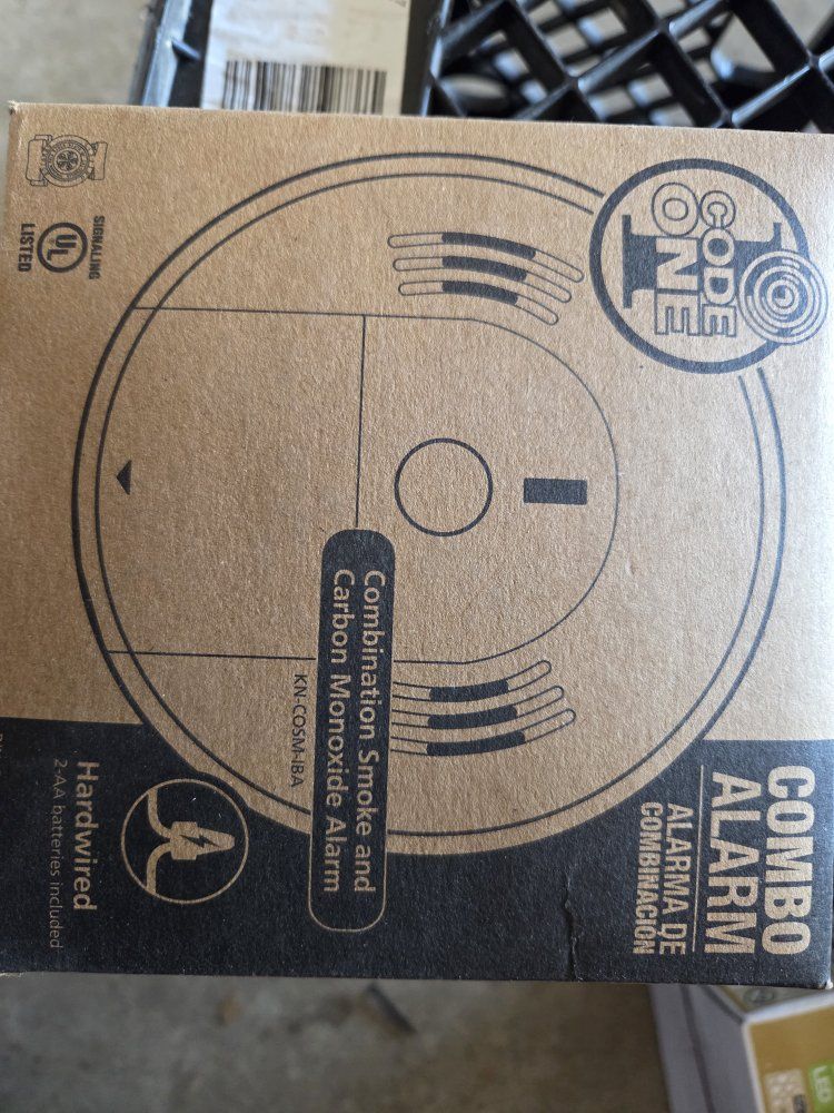 Code One KN-COSM-IBA Hardwired Combination Smoke & Carbon Monoxide Alarm, New in Box i have a few available.
