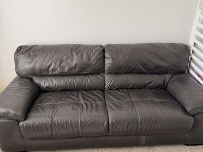 RC Willey Genuine Leather Sofa – Great Condition ($1500 Original)