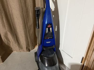 Carpet cleaner