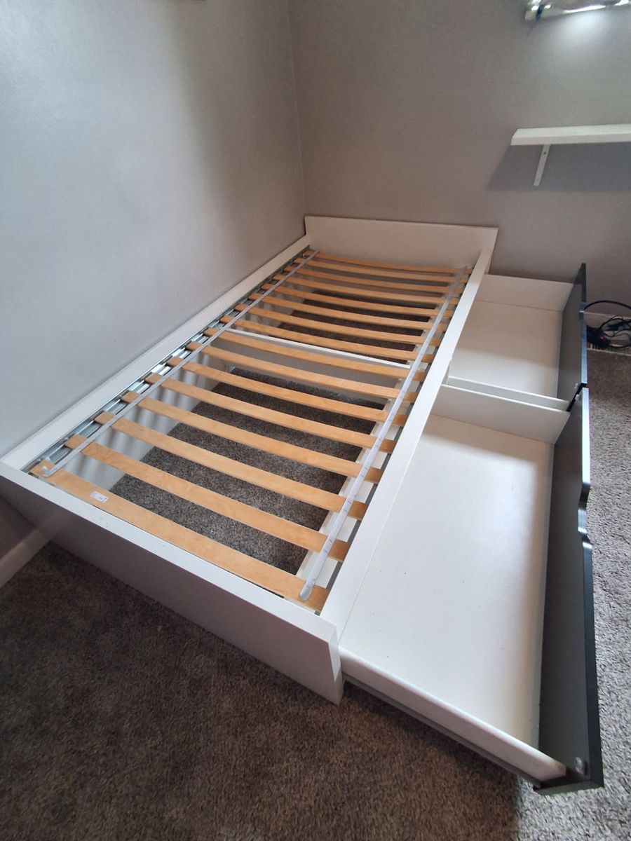 White Bedroom Set