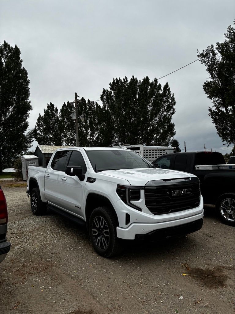 2023 GMC 1500 AT4