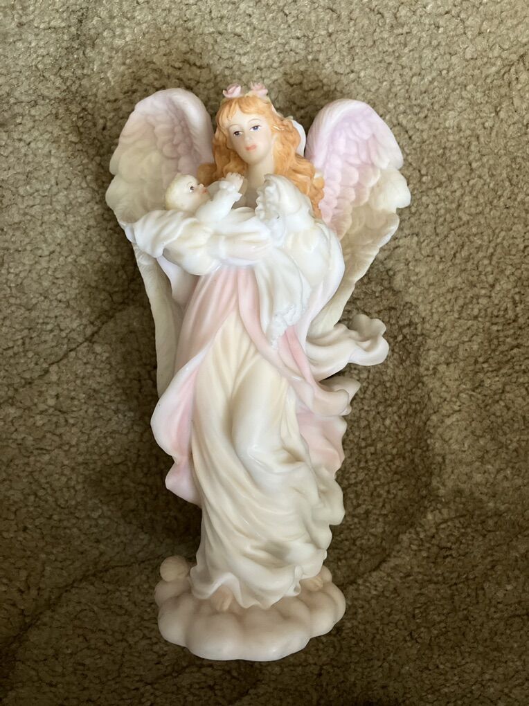 Like New Seraphim Classics Grace Born Anew Figure