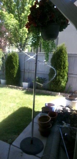 Spiral Shirt Hanger Display Rack