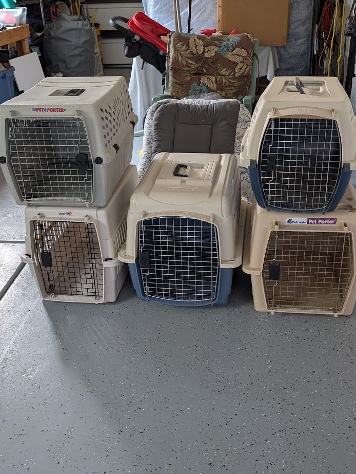 Petmate Pet Porter Dog Cat Travel Kennels Carriers - Variety of Sizes, Used Condition