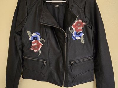 Maurices Black Faux Leather Moto Jacket with Floral Embroidery Size S