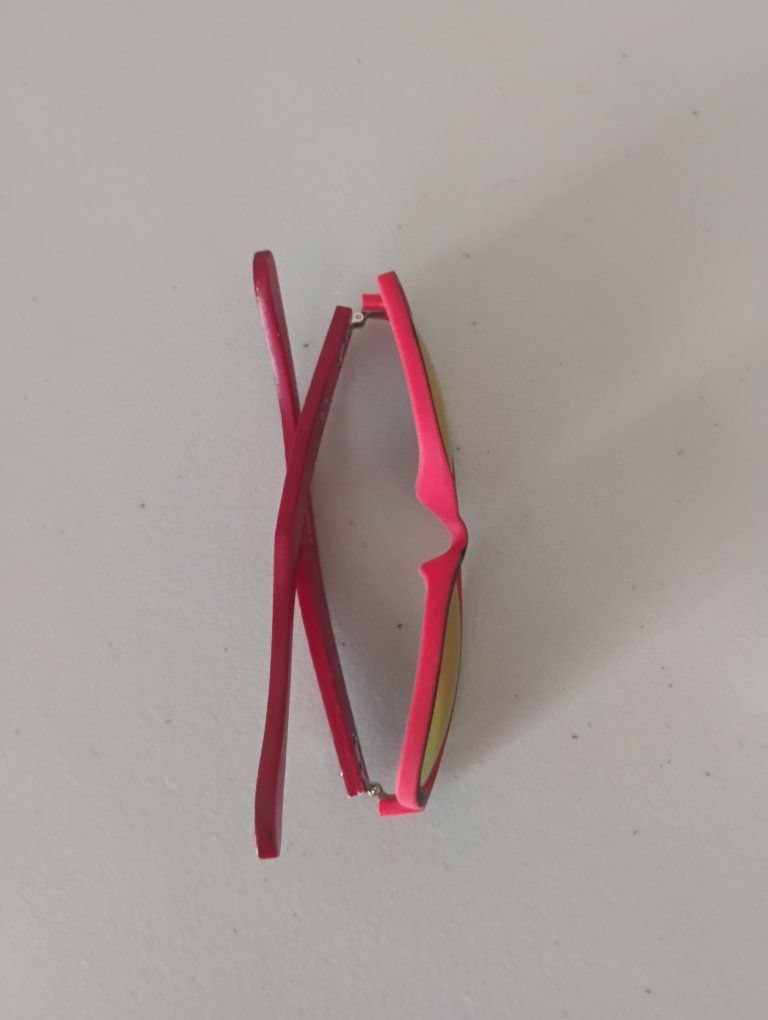Unbranded Red Sunglasses with Yellow Lenses