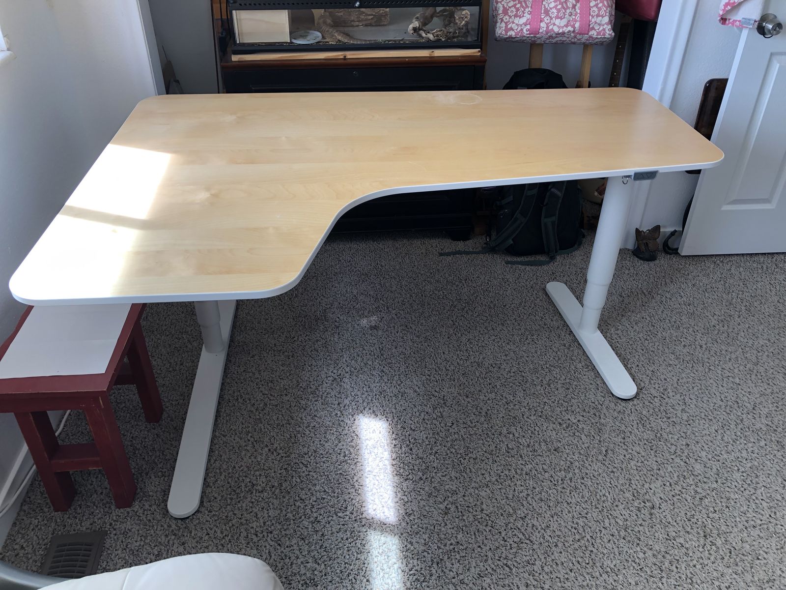 Ikea Bekant Left-Hand Corner Sit/Stand Desk - Adjustable Height, Natural Oak/White, 63" Wide