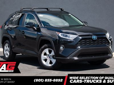 2019 TOYOTA RAV4 Hybrid XLE