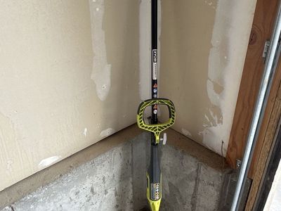 Ryobi weedwhacker