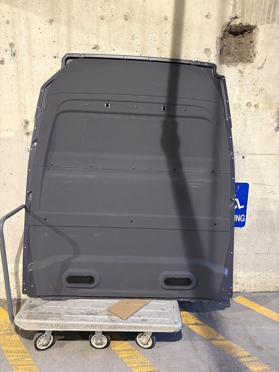Mercedes Sprinter OEM Partition Panel 91069037007Q