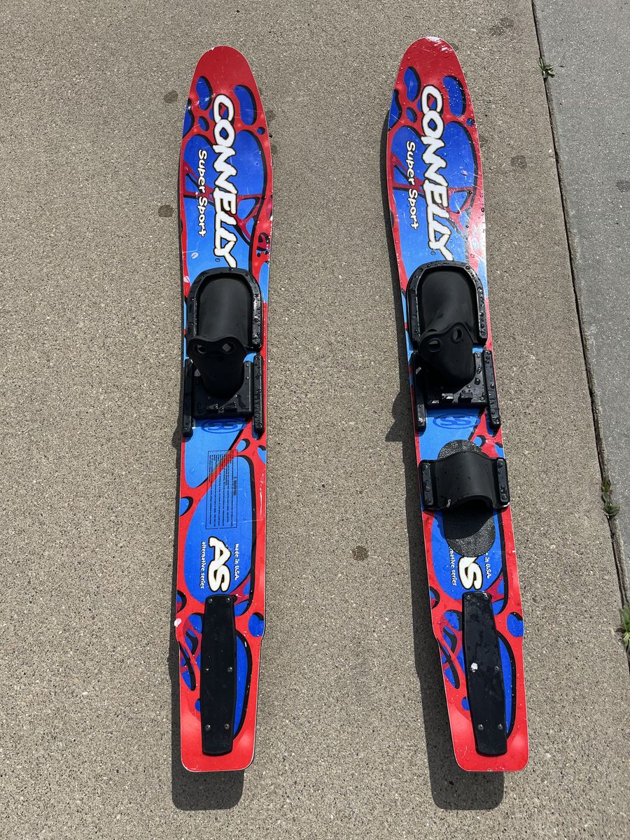 Youth Water Skis