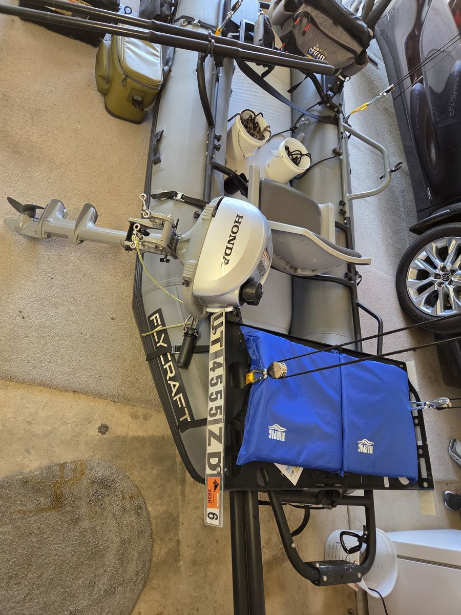 Main image 4