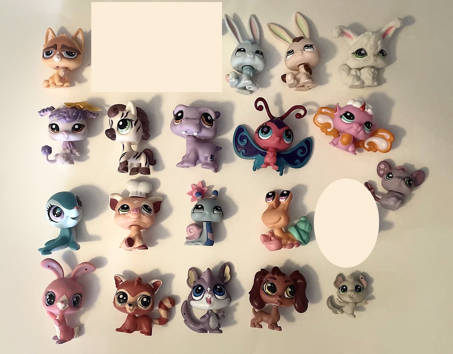 Collectible Littlest Pet Shop figurines - Lot of 19, Authentic