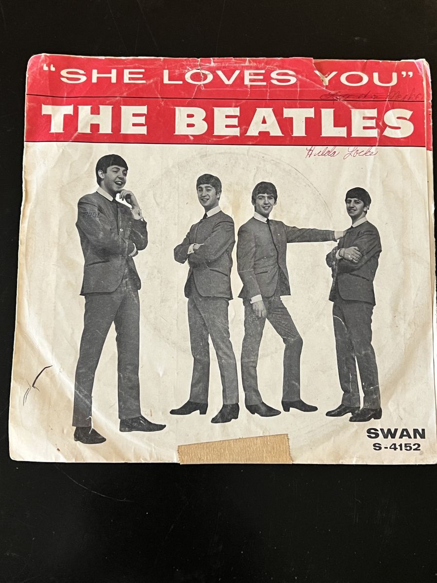 The Beatles "She Loves You" / "I'll Get You" 7" Vinyl Swan Records 1964 Single w/Sleeve