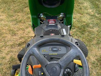John Deere L118 Automatic