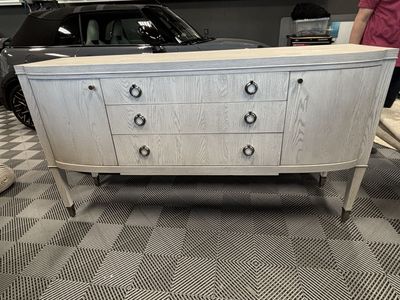 Bernhardt Buffet