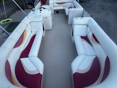 2007 Odyssey 22’ Pontoon Cruiser
