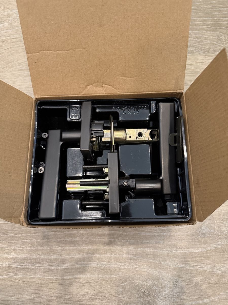 Kwikset Oil Rubbed Bronze Door Handle