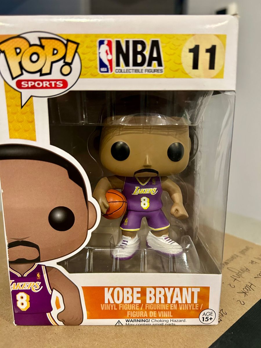 Funko Pop! NBA Sports Los Angeles Lakers Kobe Bryant #11 Vinyl Figure