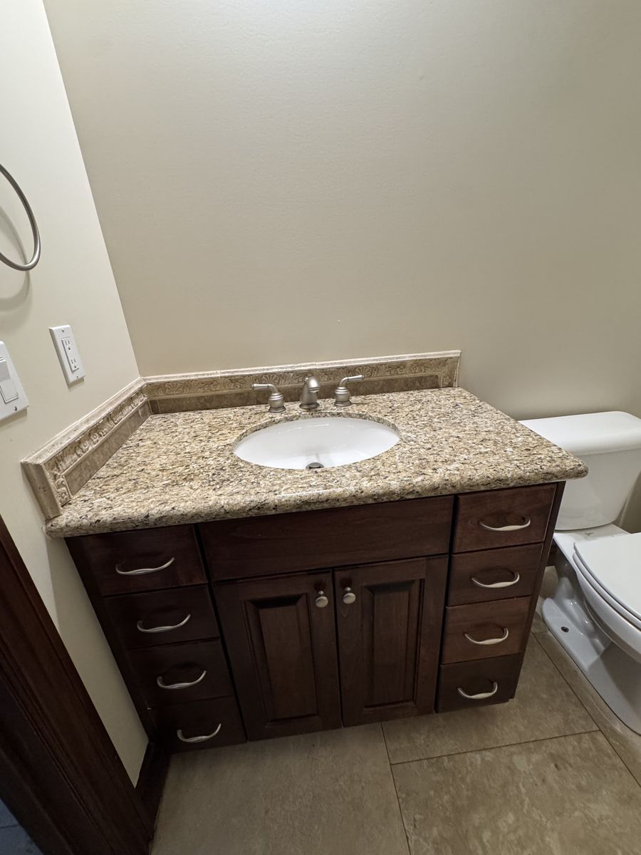 Bathroom vanity