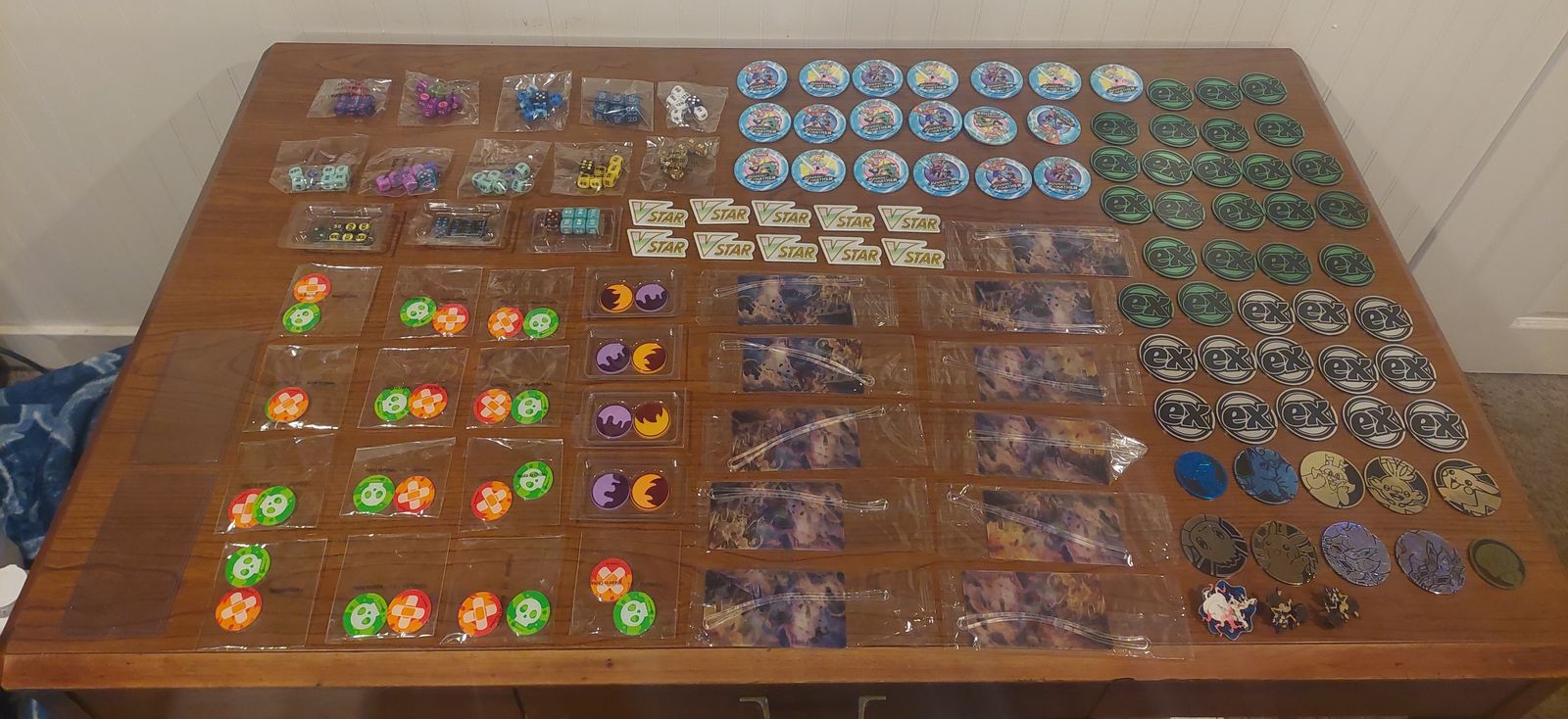 Pokémon TCG Accessory Lot – 100+ Official Accessories – Coins, Dice, Damage Counters, Pins & More!