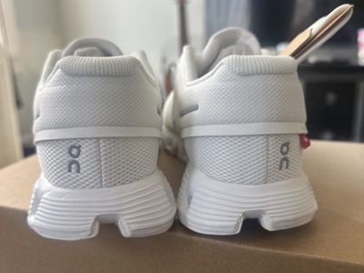 Cloud-Inspired Running Sneakers size 6