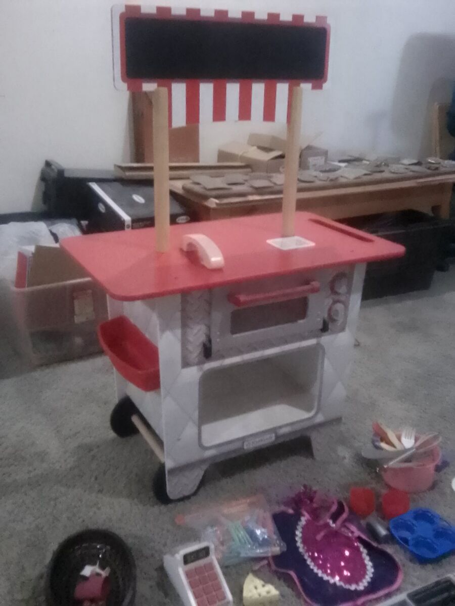 Kid Kraft Pizza Snack Stand