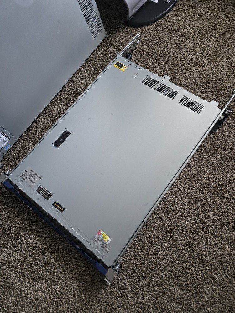HP ProLiant DL60 Gen9 server