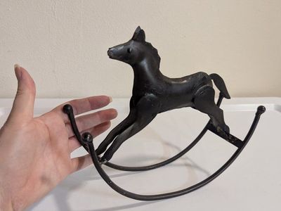 metal rocking horse decor