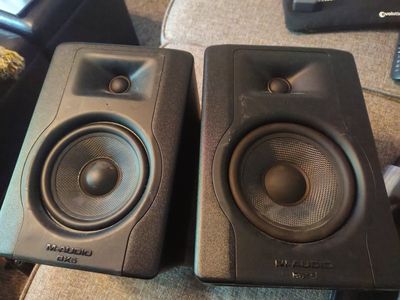 m audio bx5 d3 5" studio monitor speakers in great condition