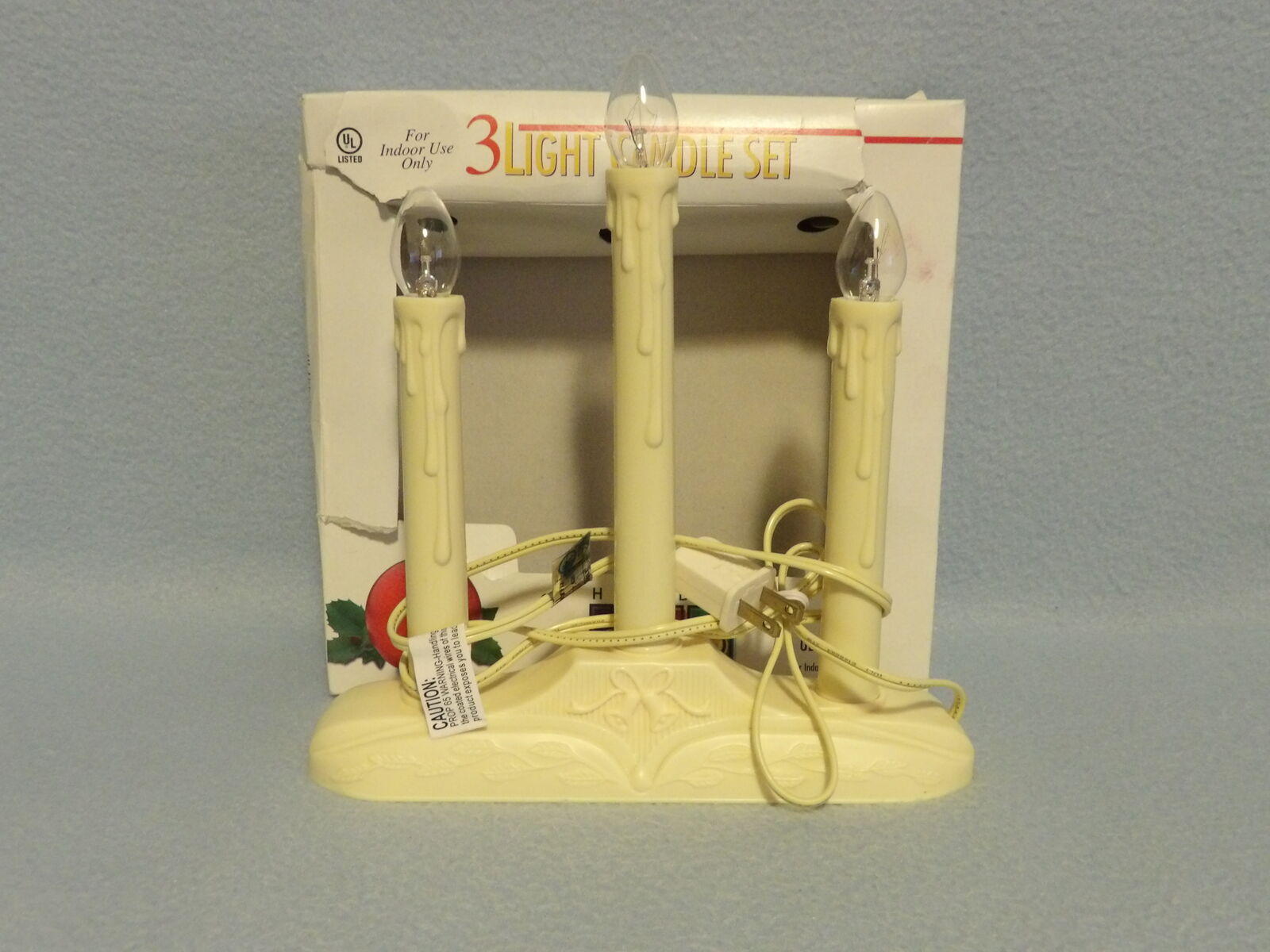 Christmas Holiday Living 3 Light Candle Set Electric Bulb Light-up Window Light