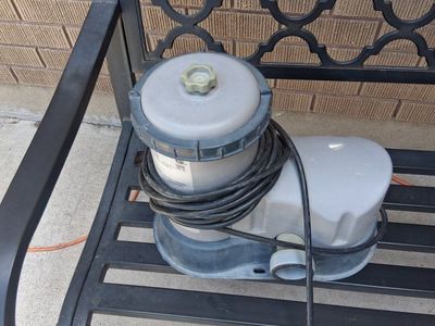 Bestway Flowclear 58390E 0.14HP Filter Pump for Above Ground Pools - 110-120V 60Hz