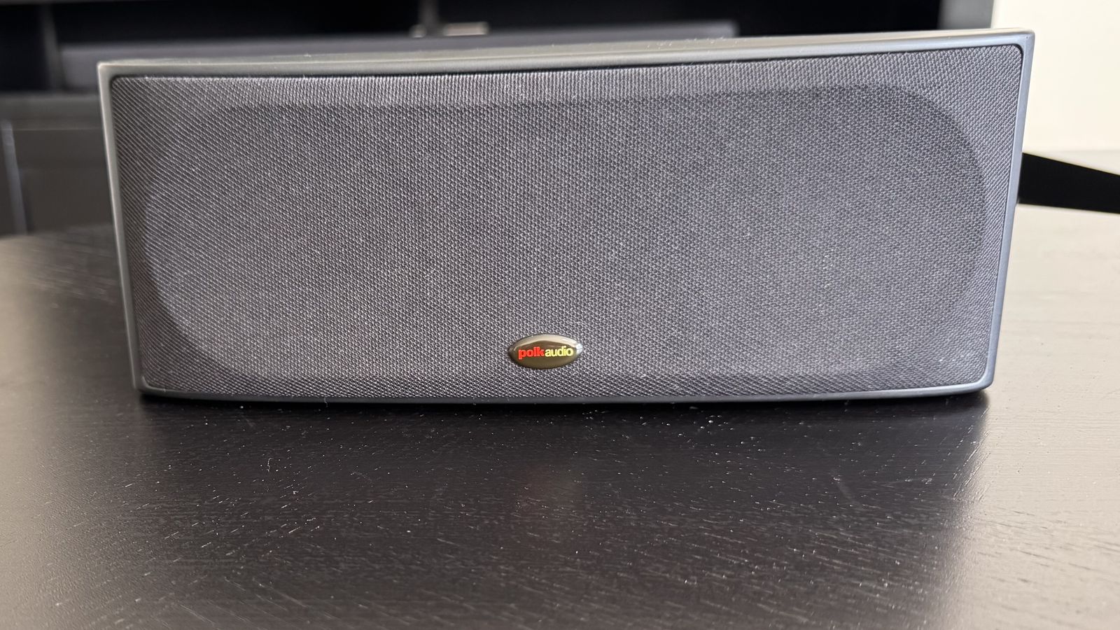 Polk Audio Small Powered Speaker – Excellent Condition