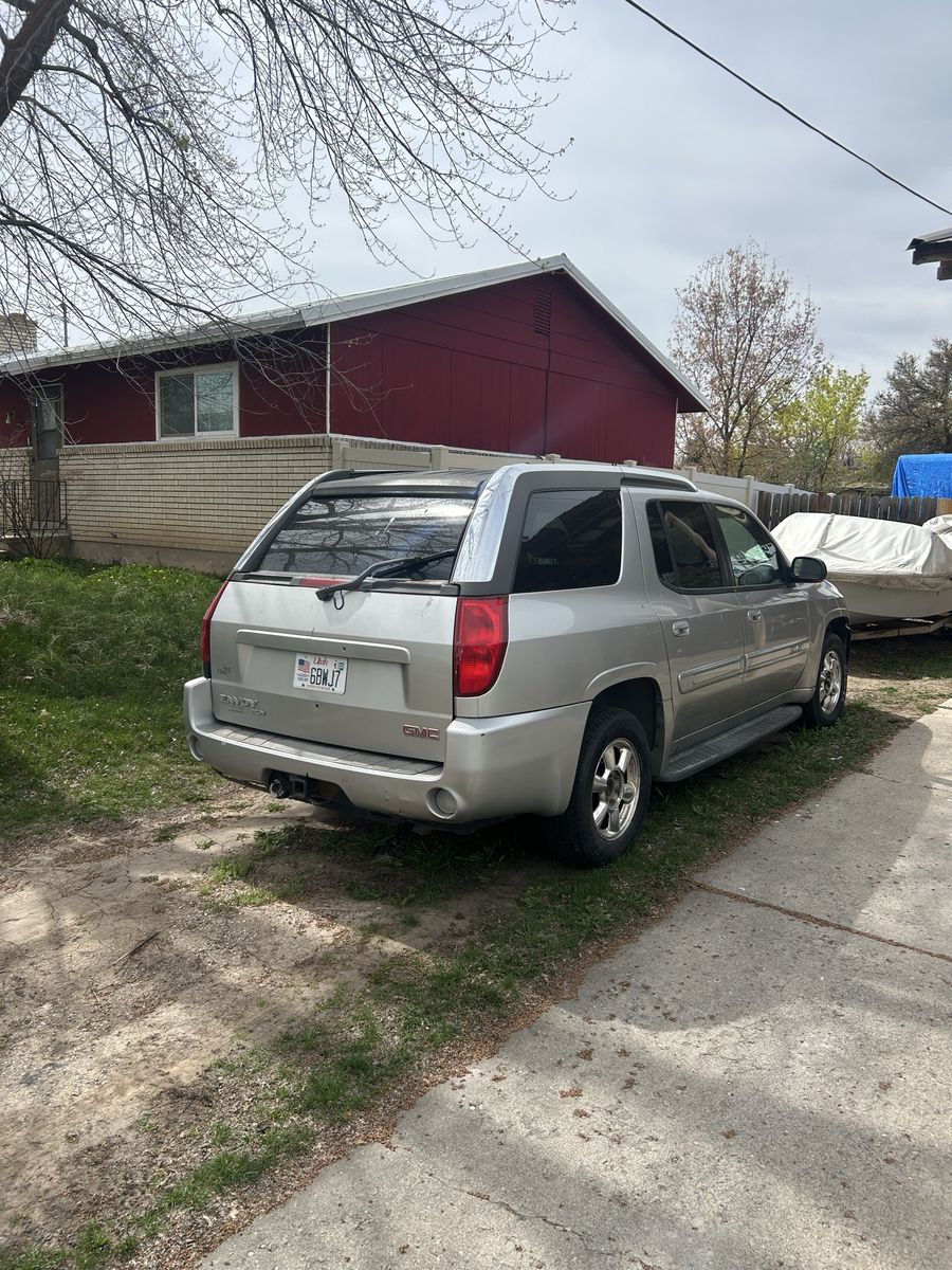 2004 GMC Envoy SLE