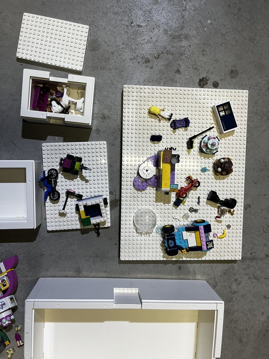 Random Legos