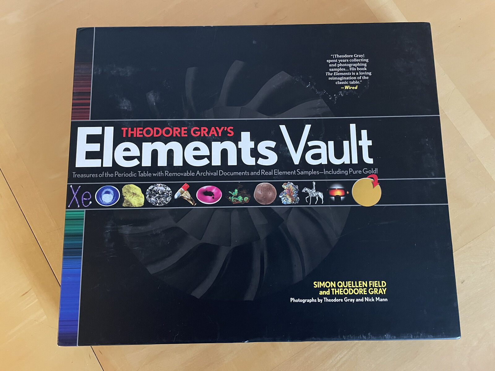 Theodore Gray's Elements Vault