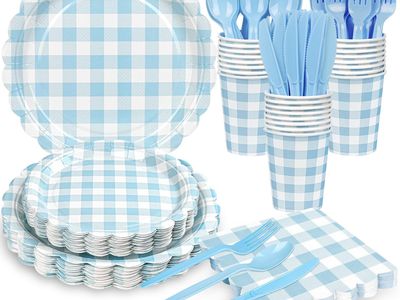 200 Pcs Gingham Party Supplies Blue Gingham Paper Plates and Napkins Set Disposable blue and White plaid Scalloped Paper Plates