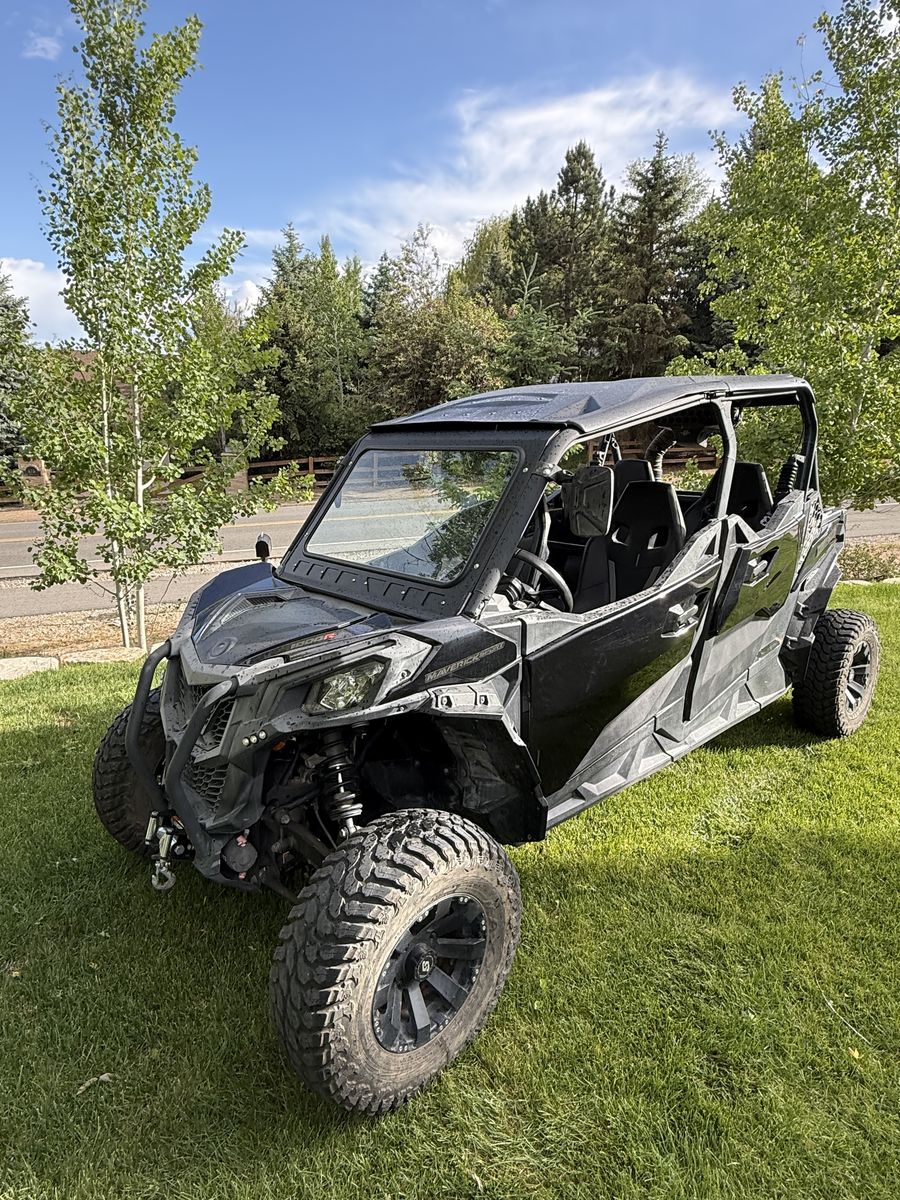 2021 Can Am Maverick Sport Max 1000R