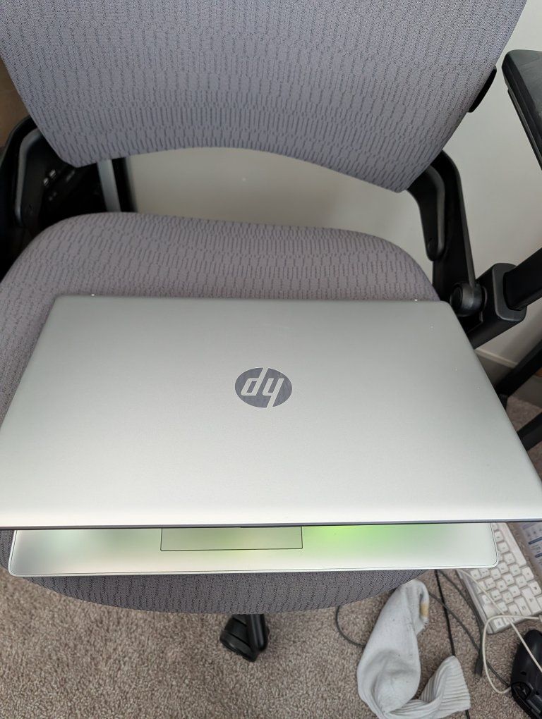 HP laptop 17 windows 11