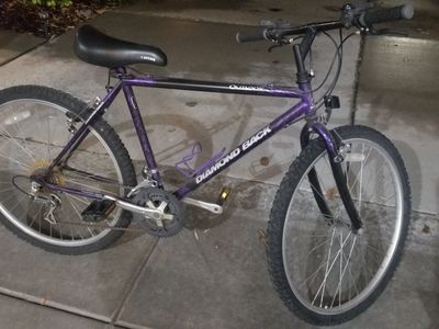 Diamondback Outlook Mountain Bike Purple Shimano SIS