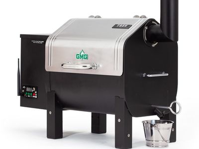 Green Mountain Grills - Trek - Wifi controlled Pellet Smoker with Pizza Oven