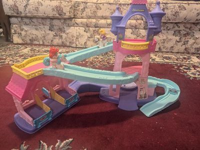 Fisher-Price Little People Clip Clop Castle Play Set w/ Ariel & Rapunzel