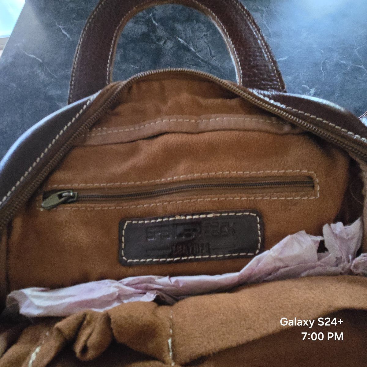 Main image 6