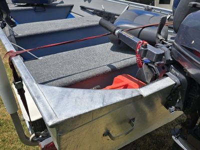 1998 Gregor welded 12' fishing boat