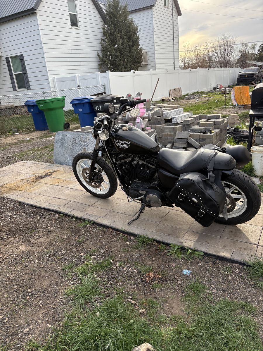 2018 883 Harley Davidson